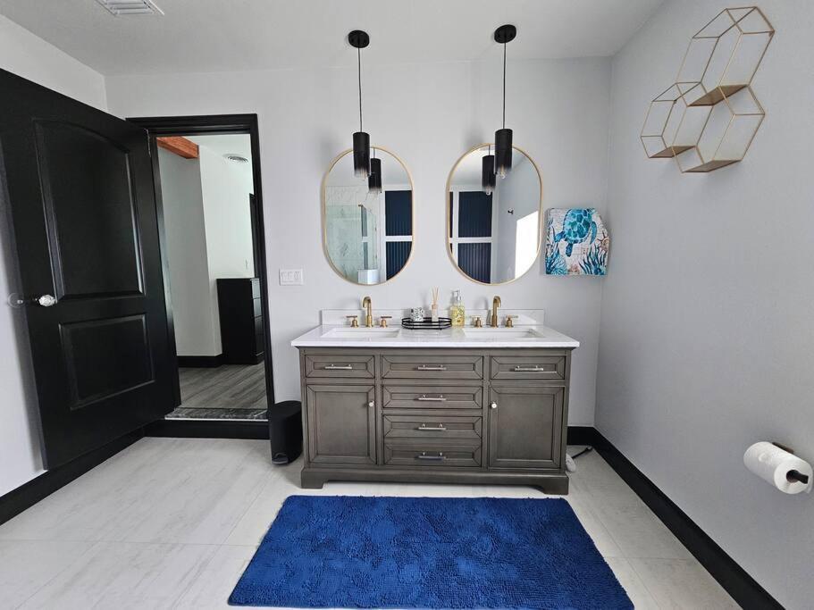 Beautiful Home! Hébergement de vacances Clearwater